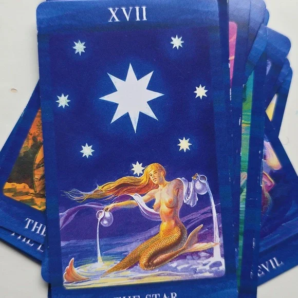 Tarot of Mermaids Deck Mauro De Luca , Pietro Alligo 78 Card Deck - Picture 2 of 10